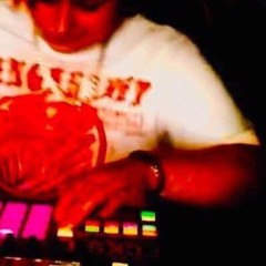 BEZIEHUNGSSTATUS ZORA+MASCHINE