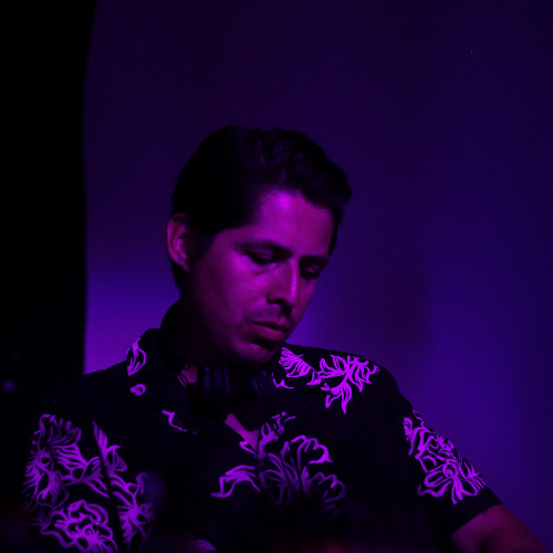 MAX ROBOT @ STUDIO Rchrd 08-10-25