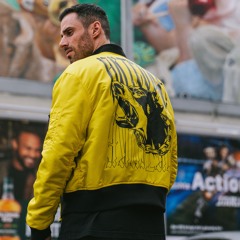 AD7USTMENT - Queen (Radio Edit)