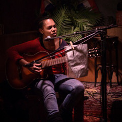 Susteranne  -  The Pull  [Oh My Moon]