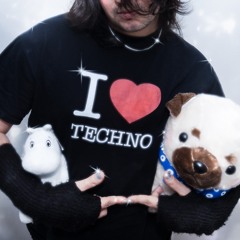 I ❤️ TECHNO…i hope techno loves me back 👉👈