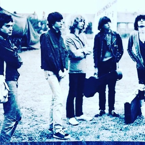 L'INDIFFERENCE (1981) Mà3 studio « Dreamers Junkies (enfin) Dénudés » Album