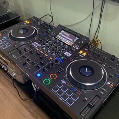 VIET MIX-3IN1 NGUOI TA KHONG YEU TIEN DAU - NGOC VI - Cong Thoai FT Phuoc Datz FT Van Toan