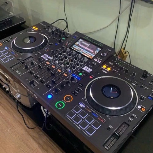 VIET MIX-3IN1 NGUOI TA KHONG YEU TIEN DAU - NGOC VI - Cong Thoai FT Phuoc Datz FT Van Toan