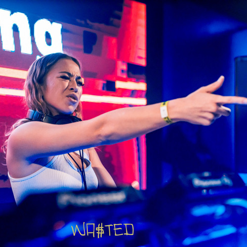 Stream CAN’T TOUCH THIS X HOLLABACK GIRL MASHUP by BECCA Listen