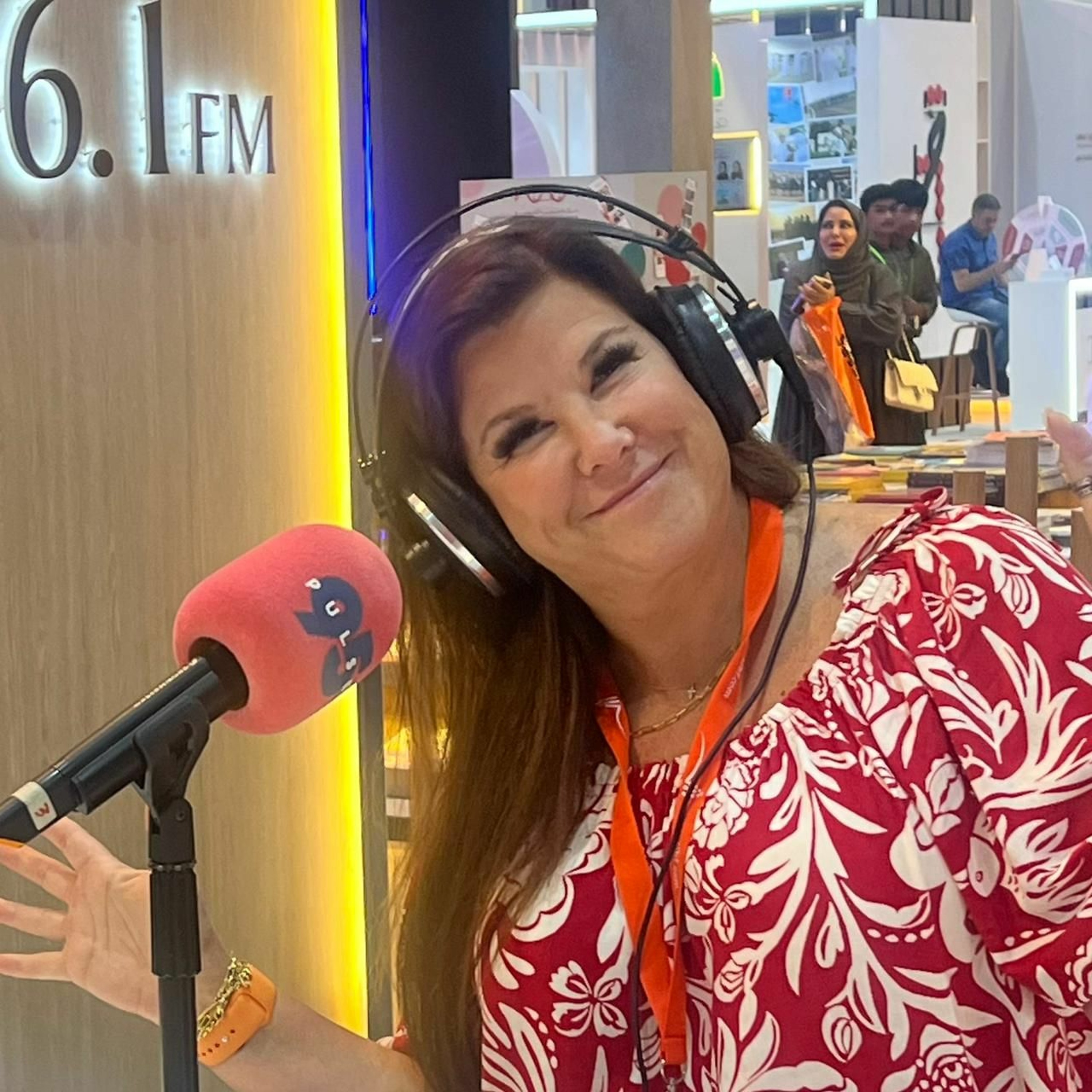 Live from SIBF 2023: Conversation with Political thriller writer Kathleen Antrim (08.11.23) thumbnail