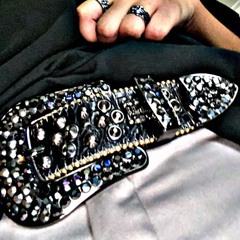 show off (prod. Pixel Hood)