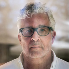 Ton F. van Dijk: “De NOS zou een 24-uurs nieuwszender moeten zijn”