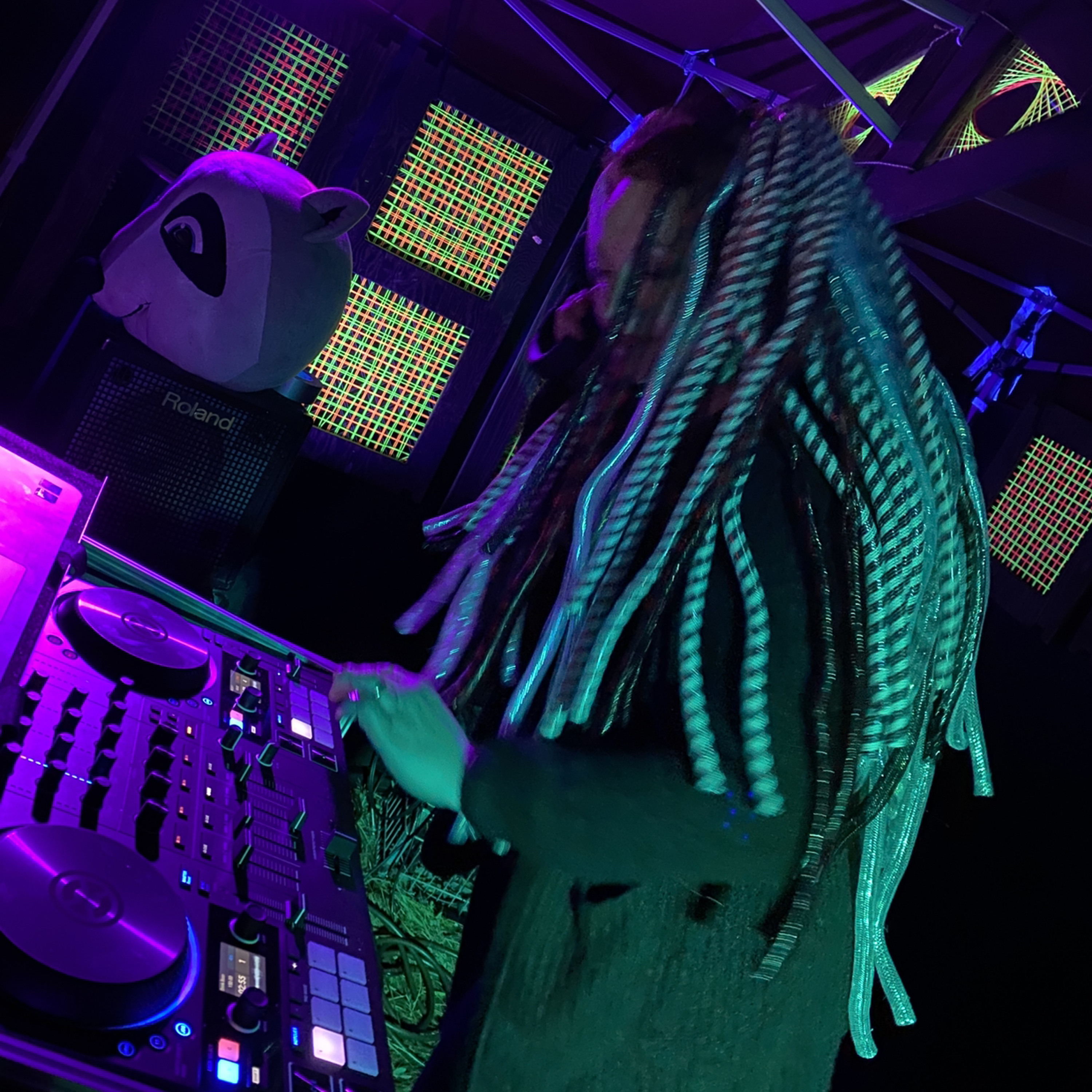 EP  73 - Mixtress Pendula Live@Forest Creatures4 - Hard Set - Starlight Thursdays Episode 73 episode artwork