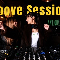 This Groove Will Lift Your Mood-Groove Sessions #04 - Clara Giuliani | Antiquário SoundBar