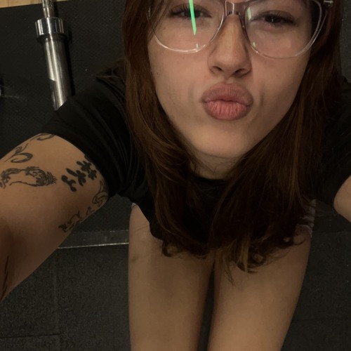 gym to get big ^^