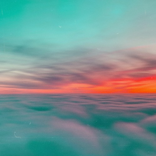 𝓛 𝓞 𝓥 𝓔