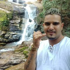 MC V7 - Maloqueiro Sonhador (Matheuszin DJ)(MP3_320K).mp3