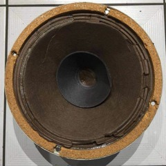 Dont Break The speaker ! / Jam Season Sch8er Vs. Speakers