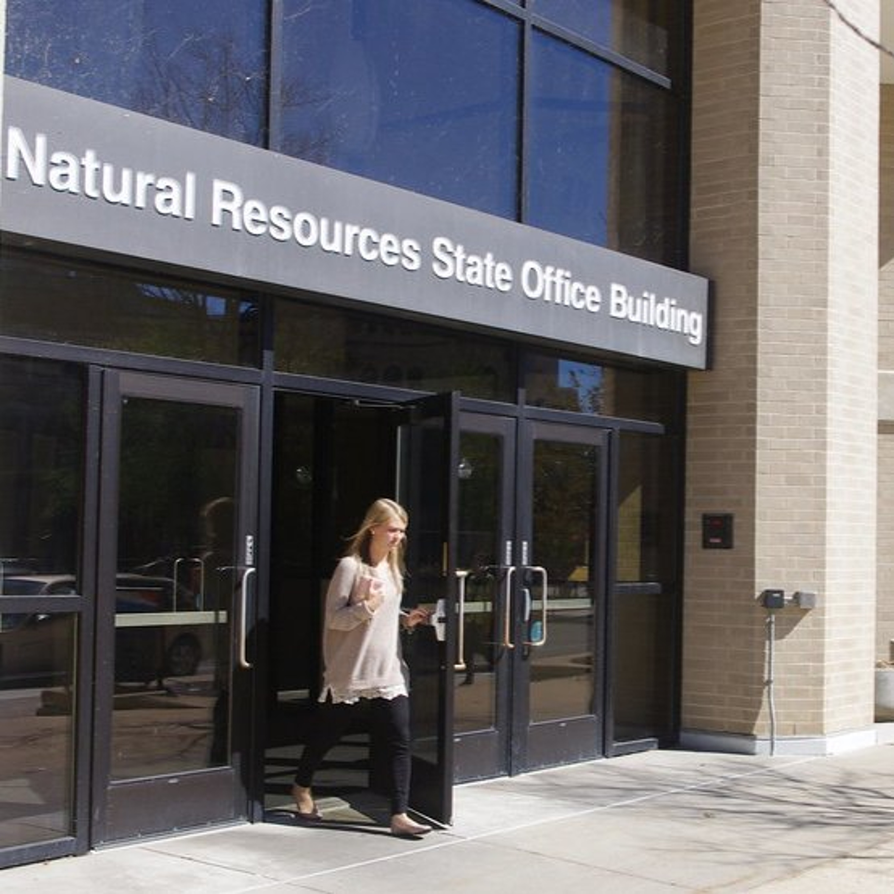 Environmental regulators were too lenient with Port Washington data center, lawsuit argues