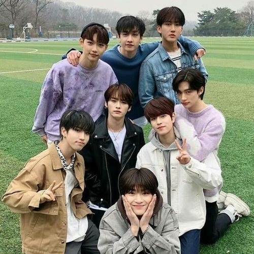 skz - mixtape: on track