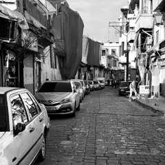قصيدة من انا