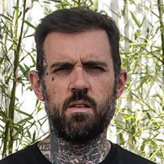 ZUKENEE- CUCK [Cade Giannii Safari].mp3
