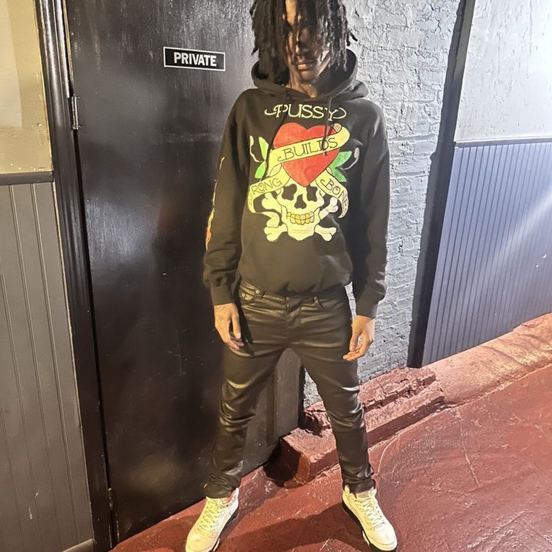 artworks-yZBpqPMuwVWTxiEv-