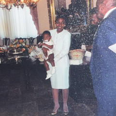 Monique Son