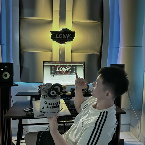 FALLING IN LOVE X LOWK 2025