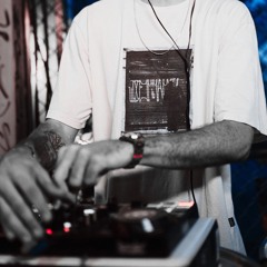 DJ KYLAT, BONDE DO TIGRÃO, MC PIKACHU E FURACÃO 2000 - ELA NÃO QUER SÓ BEIJAR ELETROFUNK