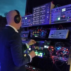 Kamaji Live Suits and Synths @ UEFA visit to Moldova
