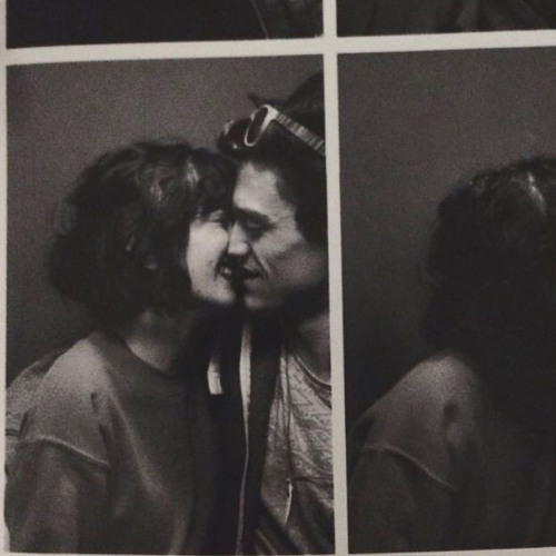 MIX| عدد ما سطرت الاوراق كلمة أحبك