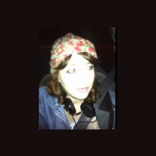 In The City, In The Rain - The 6ths (cover) - Carriebees