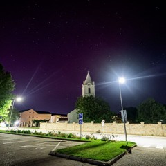Field Recording: Spring market in the square with evevning jazz music