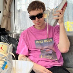BEGE - iki telefon bir bad bitch