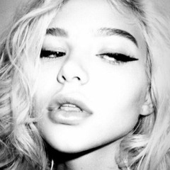 she got me breathin' heavily
