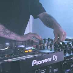 FIRST LIGHT OF THE JOURNEY #001 | MIKE HEXA