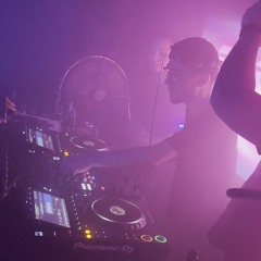 Feel the Rhythm