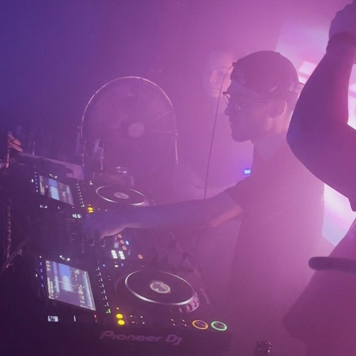 Feel the Rhythm