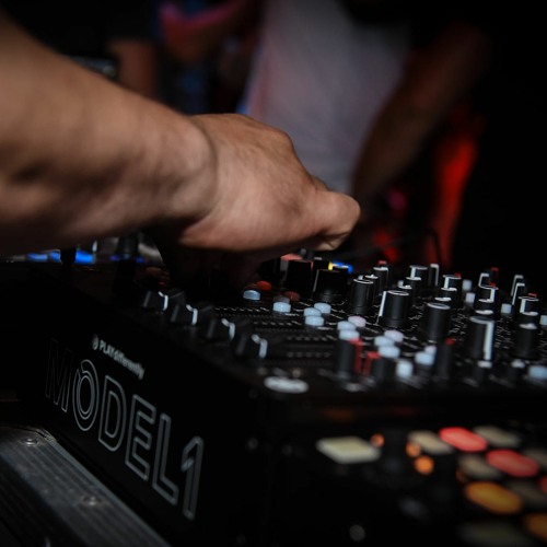 Simon Keye - Live T.U.S.O.B. Club Modern Theatre Burgas