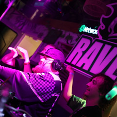 SET RAVE'N HOUR ST PATRICK