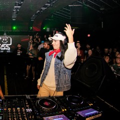 ErickaVee's DJ Mixes