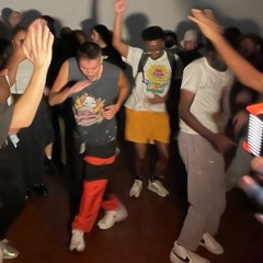 daze + gum + swz + swami b2b @ gumfest (9-5-21 w/ 2x Denon, swami's OP-1 & my numark nvii)