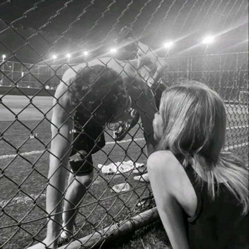 مبروك عالحب سمعت عندك علاقه وياها