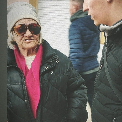 Мы с тобой всего лишь дружим