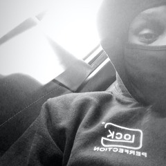 Outta here Freestyle (prod.blingbwoy x moneyhilfiger)