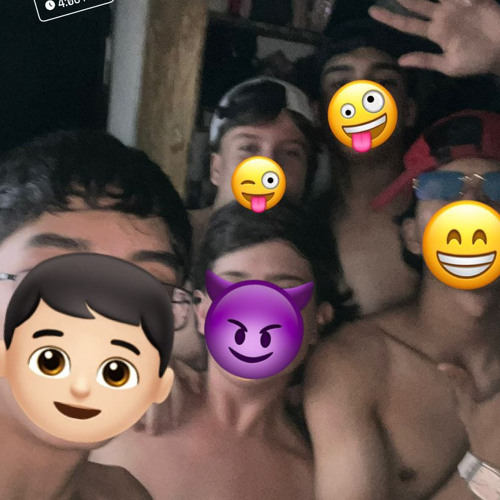 Set para mis amigos…De parte de (Sebas cuervo)❤️🫂