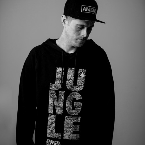 DJ Hybrid - Hit & Run (FREE DOWNLOAD 20K FOLLOWERS)