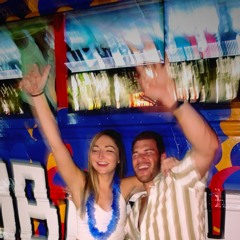 Just Feels Tight x Jumpin Jumpin [MashUp]