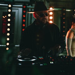 Make The Girl Dance - Dancing in Nowhere ________(SOLWAY rework)