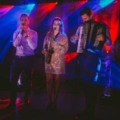 Rezonans - Wirują Światła (Cover Piękni i Młodzi)