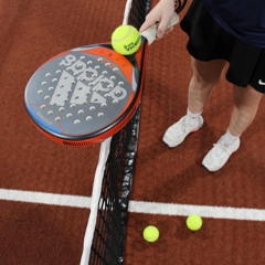 Le Padel, nouveau club social