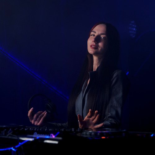 Kristen Kroft - Live @ Cave Club [Melodic Techno & Progressive House DJ Mix 2025]