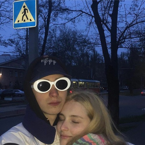 вышел покурить - запах